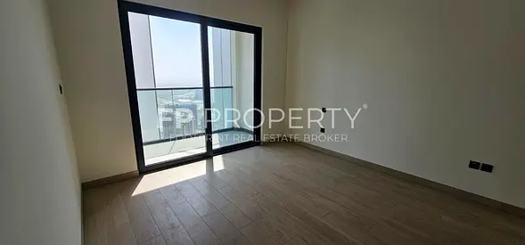 HIGH FLOOR | RASALKHLOR VIEW |MAIDS ROOM