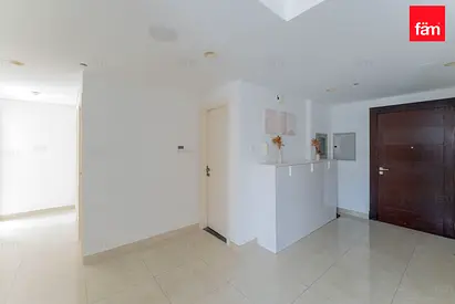 Fully Furnished| High Floor| Pool View