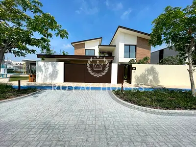 Premium 5 Bedroom Villa | Single Row | Premium Plot | POD