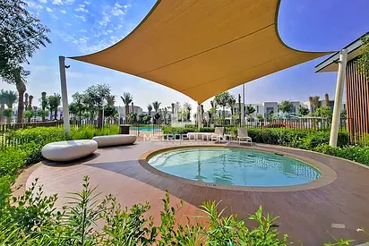 Single Row | Park Facing | Close to Amenities