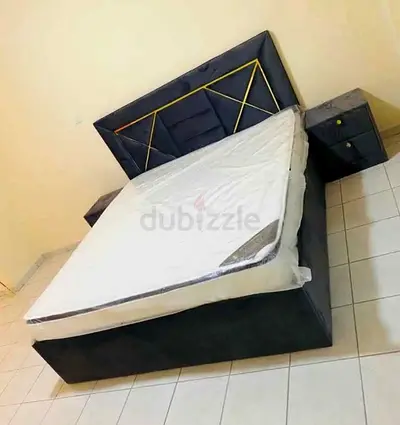 Modren design new Queen size Luxury Family Stoarge bed Mattress Available