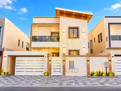 Villa for sale – 3 floors – Direct from owner – Freehold – Includes A/C, electricity, and water – Good location – Freehold.