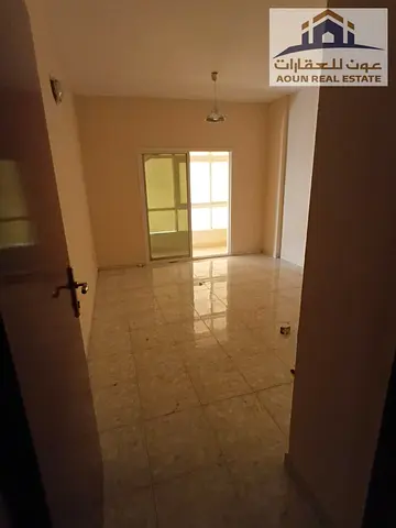 📢 **للإيجار السنوي – المجاز 3**  🏡 غرفة وصالة
