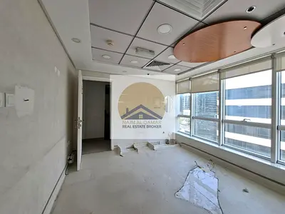 Near Metro Fitted Office With parking 1063 Sqft