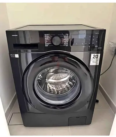 9 kg washing machine latest model same like a new condition