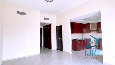 Spacious L-Shaped Studio | For Rent | Near Metro