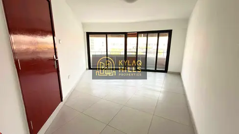 BIG SIZE 2BHK for Rent | BACHELOR OR FAMILY SHARING ALLOWED | Huge Layout | Balcony
