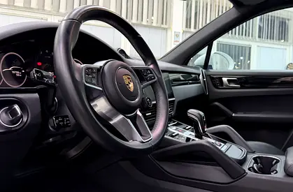صورة مصغرة 8 لـ 2018 Porsche CAYENNE