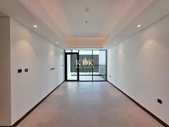 Modern 1BR Apartment | Balcony | City Views