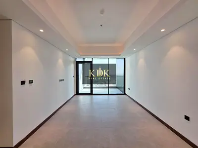 Modern 1BR Apartment | Balcony | City Views