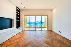 Fully Upgraded Apt and Full Sea View | VOT