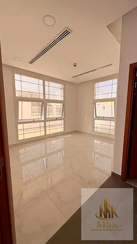 BRAND NEW FIVE-BEDROOM CUSTOM BUILT VILLA