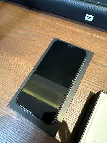 iPhone 11 Pro 64GB Space Gray - Good Condition with Original Box