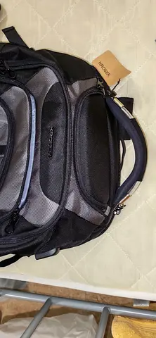 Laptop 18.7 inch backpack.Unused black and Olive Green.