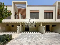 Spacious 3BR Townhouse | Family Community | Vacant
