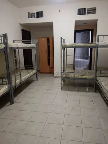 Bed space available Discovery Garden Street No.1