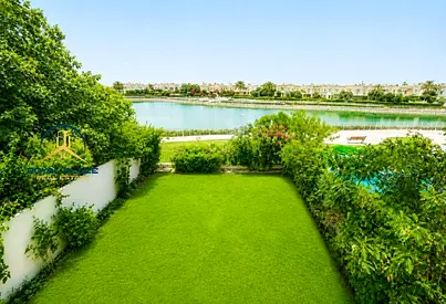 VACANT SOON | FULL LAKE VIEW | MIDDLE UNIT