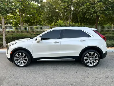 2023 Cadillac XT4 照片 3