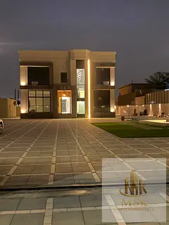 RENOVATED VILLA | GENEROUSLY SIZED ROOMS | PRIME AREA