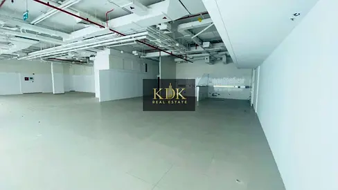 Semi-Fitted Shop | Well-Located | Great Price