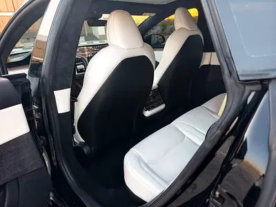 2023 Tesla MODEL S photo 6