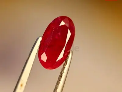 Rare 2.61ct Natural Unheated Kashmir Ruby – GIA Certified