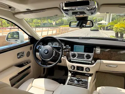 صورة 10 لـ 2015 ROLLS-ROYCE GHOST