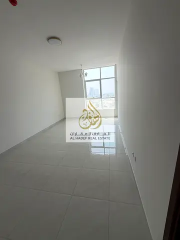 بناية جديدة,اول ساكن,مساحة واسعة,موقع مميز,سهل الوصول