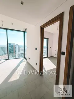 Bright and spacious 1-bedroom for RENT / Waves Hartland/ High floor