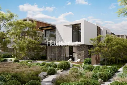 Stand Alone | Corner Location | Large Plot