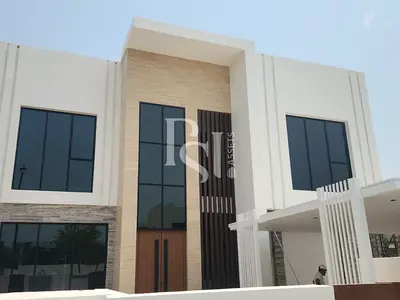 Ready to Move | Spacious Villa | Luxury Living