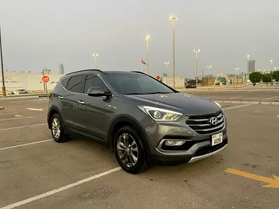 2018 Hyundai SANTA FE 照片 2