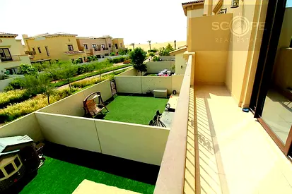 Incredible 1M, Sin Row, 1st October, 3 Bed+Maid !
