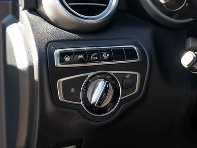 صورة مصغرة 16 لـ 2017 Mercedes-BENZ C-CLASS