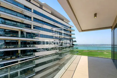 Ready to Rent I 2BR High Floor | Full Sea View