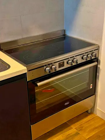 Terim 90 cm ceramic cooking range 5 hubs electric ceramic stove slightly used new model