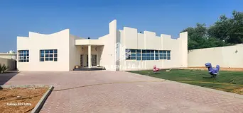 Spacious 4-Master Bedroom | Active Electricity