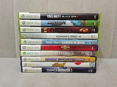 Xbox 360 Game CDs Bundle COD Minecraft Assassin's Creed & more