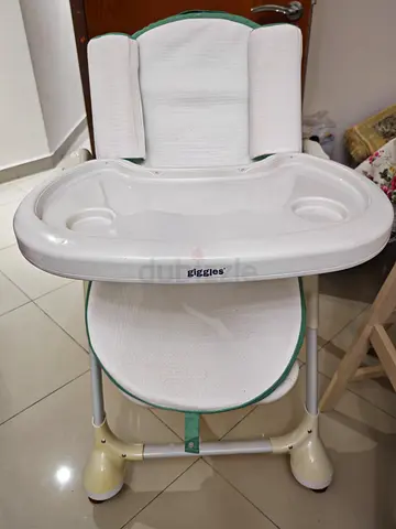 Giggles baby high chair with double bedding, removable tray, wheels, rocking & adjustable positions