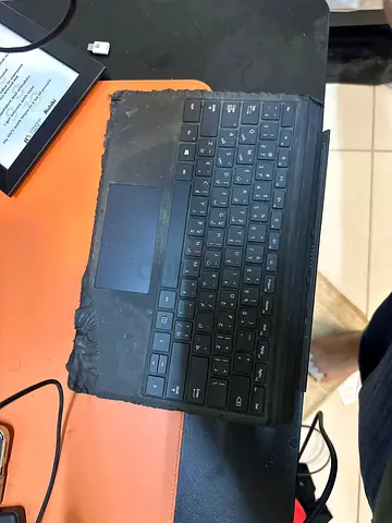 Detachable Bluetooth Keyboard Case with Touchpad for Surface Pro 7