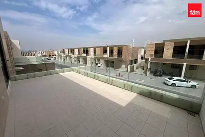 4 Bedrooms+Maids | Corner unit | Ready To Move
