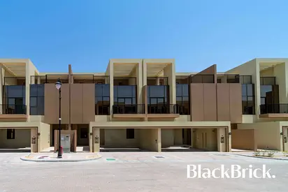 Luxury Skyline | Townhouse | Brand New