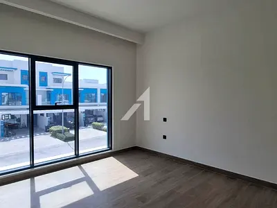 Corner End | Single Row | Green Belt |