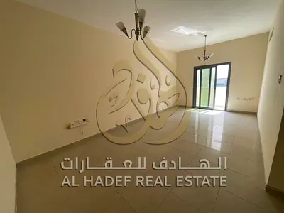 للإيجار في الشارقة الناصرية غرفة وصالة ثاني ساكن مع بلكونة وإطلالة مفتوحة تكييف وغاز مركزي 2 حمام موقع مميز الإيجار 33 ألف درهم سنويًا والدفع على 4 أو