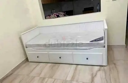 IKEA Hamnes day bed with 2 mattress and 3store drawers underneath is available excellent condition