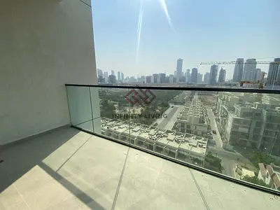 Modern 1-Bed Apartment | Double Bath | JVC Gem