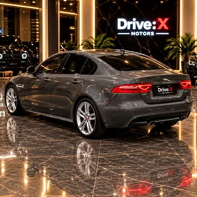 صورة 3 لـ 2018 Jaguar XE