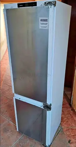 Miele 7th Series Bottom Freezer Fridge Excellent Condition