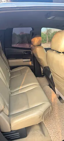 2011 Toyota TUNDRA 照片 3