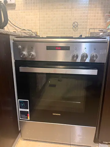 Siemens stainless steel electric oven and stovetop - barley used